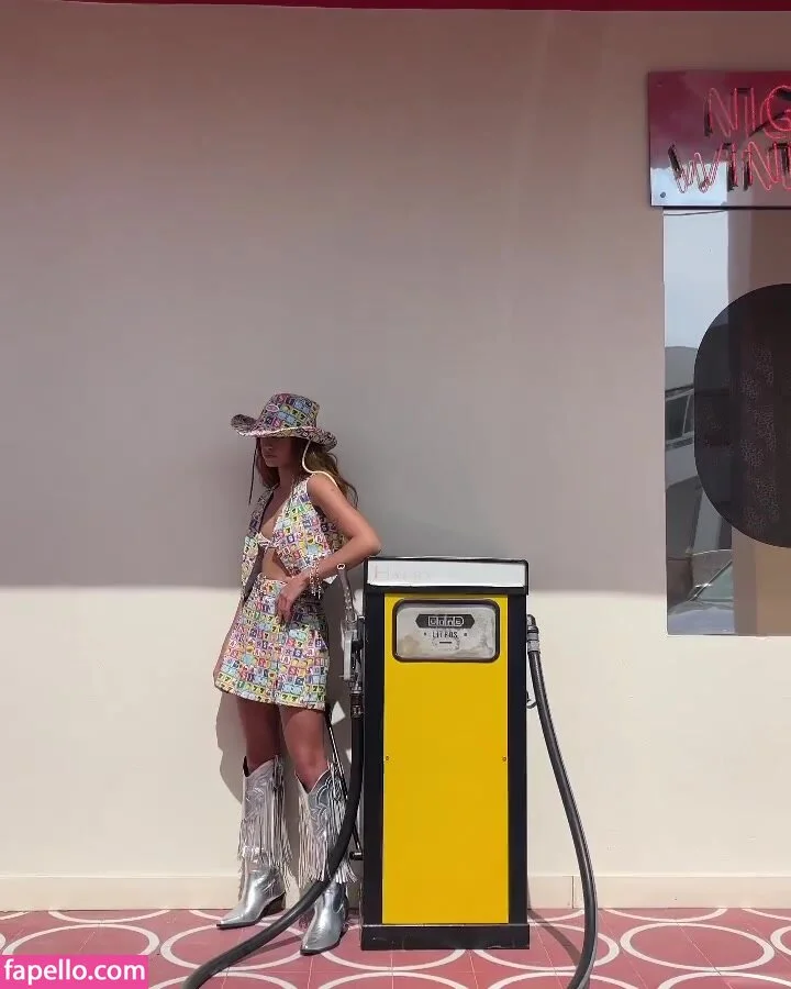 Carla Guetta Cohen Onlyfans Photo Gallery 