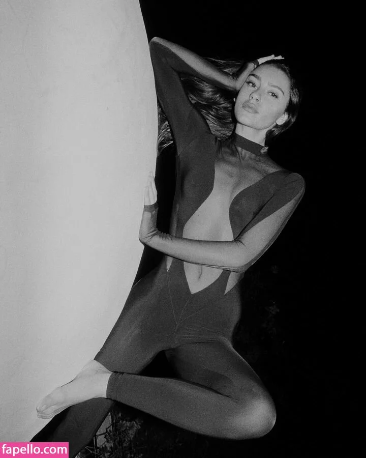 Carla Guetta Cohen Onlyfans Photo Gallery 