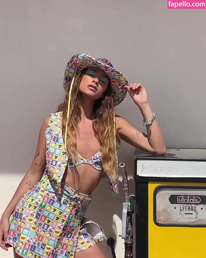 Carla Guetta Cohen Onlyfans Photo Gallery 