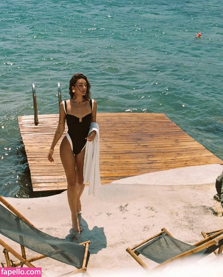 Carla Guetta Cohen Onlyfans Photo Gallery 