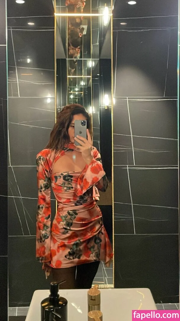 Carla Guetta Cohen Onlyfans Photo Gallery 