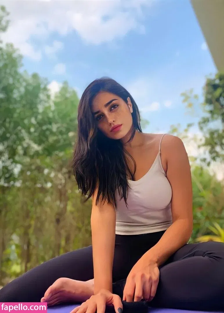 haseena_ Onlyfans Photo Gallery 