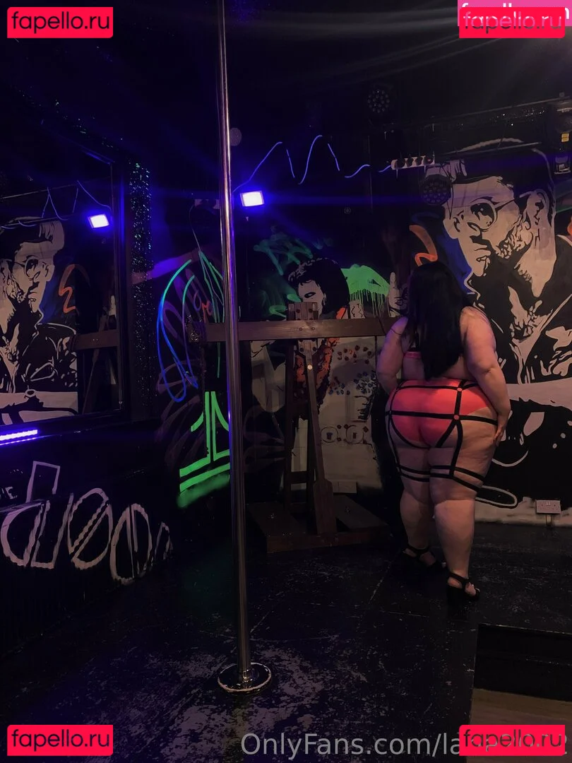 lana2002 Onlyfans Photo Gallery 