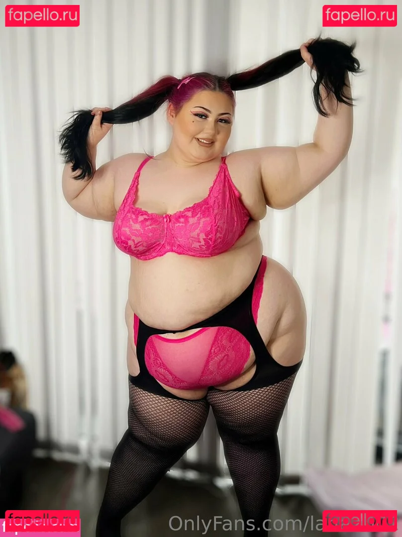 lana2002 Onlyfans Photo Gallery 