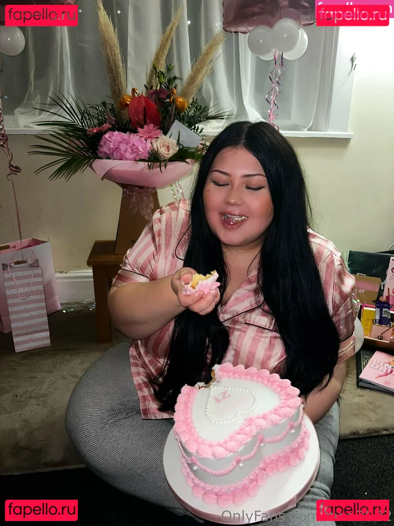 lana2002 Onlyfans Photo Gallery 