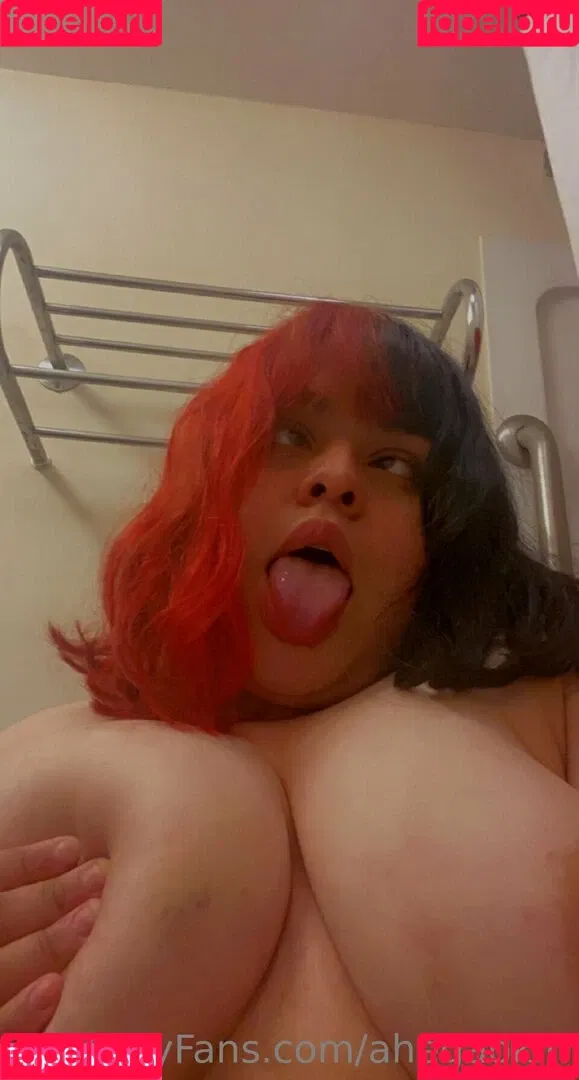 ahegaokiri Onlyfans Photo Gallery 