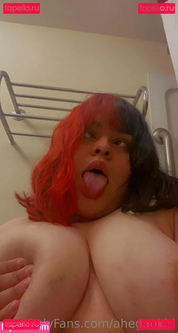 ahegaokiri Onlyfans Photo Gallery 