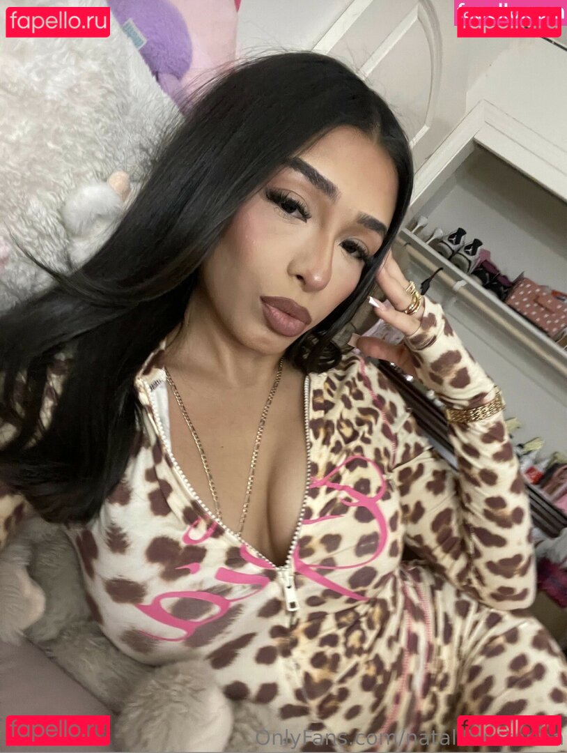 Natali3Victoriaa Nude Onlyfans Photo 7