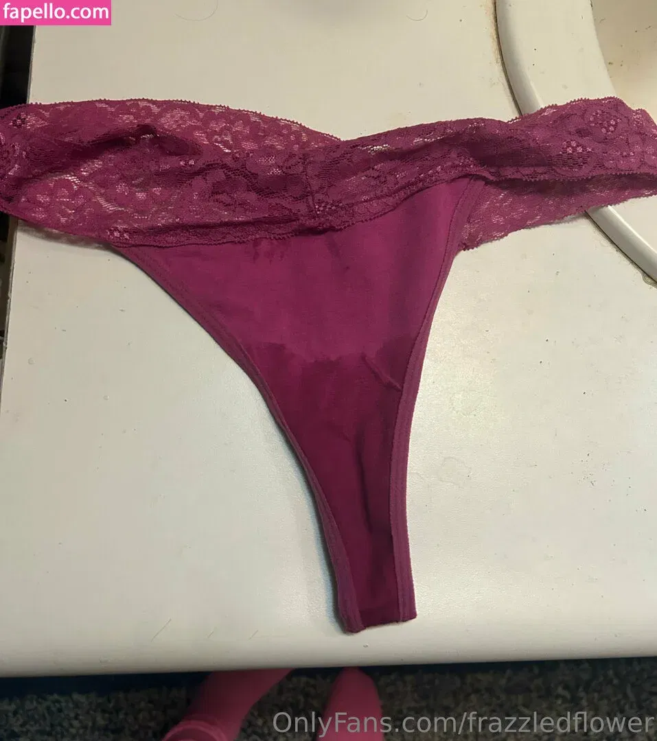 frazzledflower Onlyfans Photo Gallery 