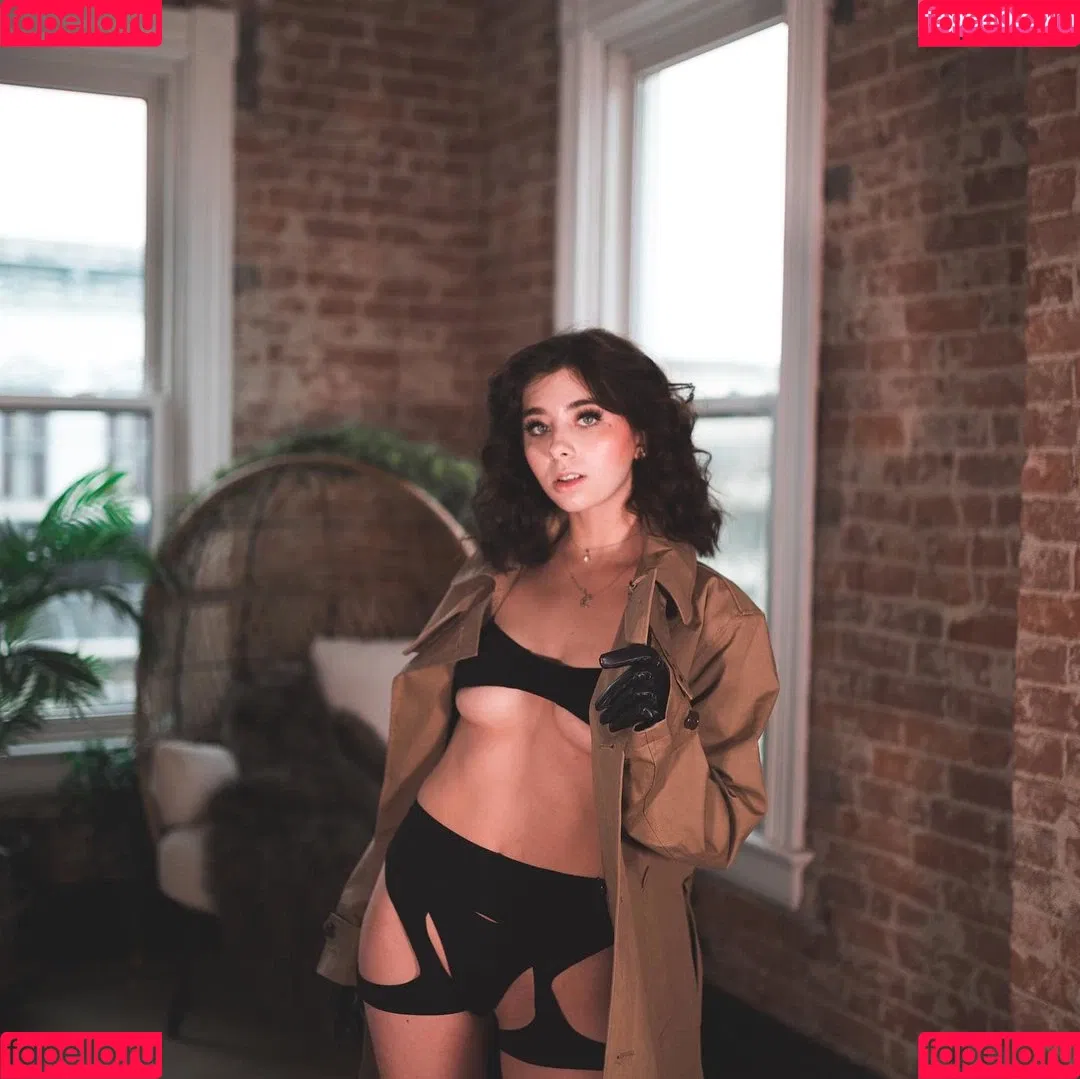 Nova Night Onlyfans Photo Gallery 