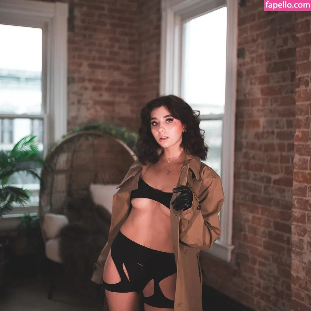 Nova Night Onlyfans Photo Gallery 