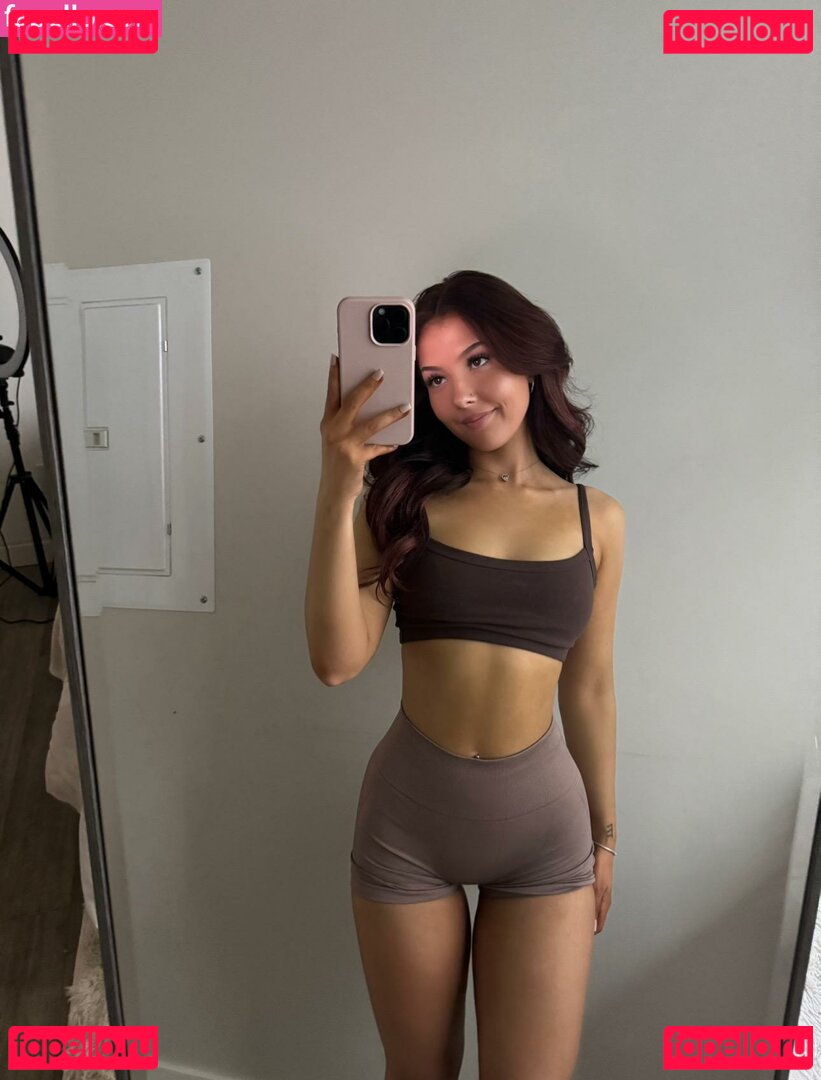 strwbrgrll Nude Onlyfans Photo 5