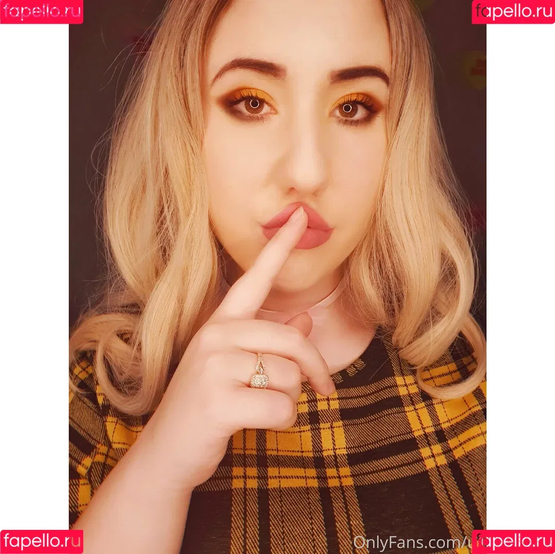 gothickitti Onlyfans Photo Gallery 