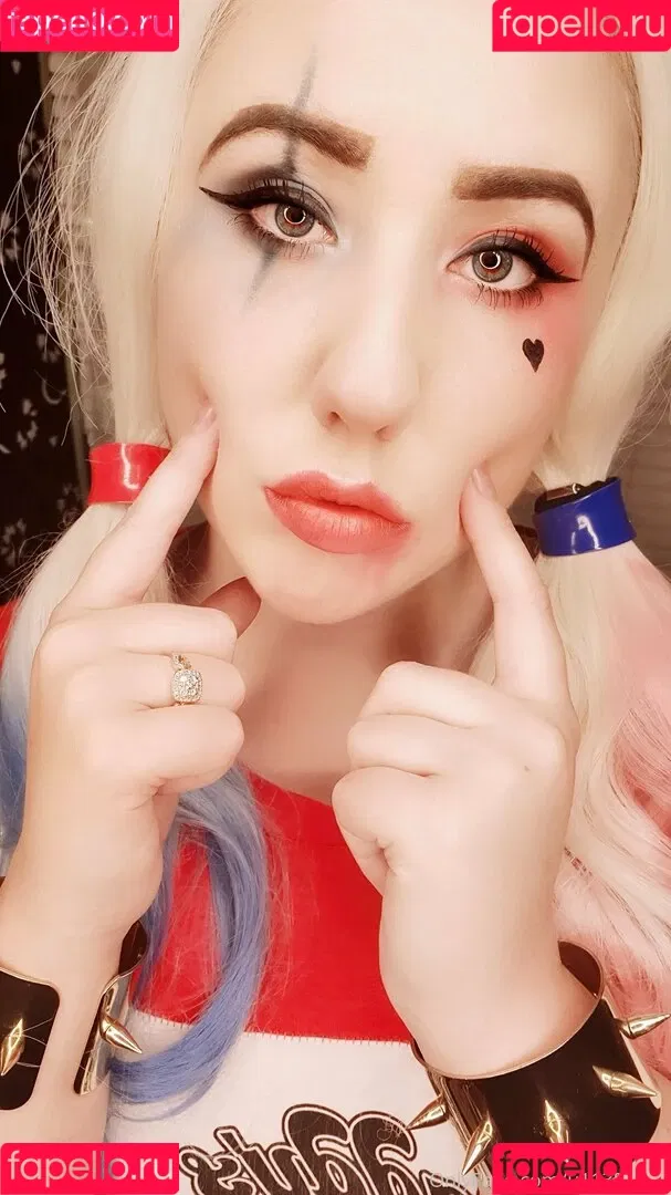 gothickitti Onlyfans Photo Gallery 