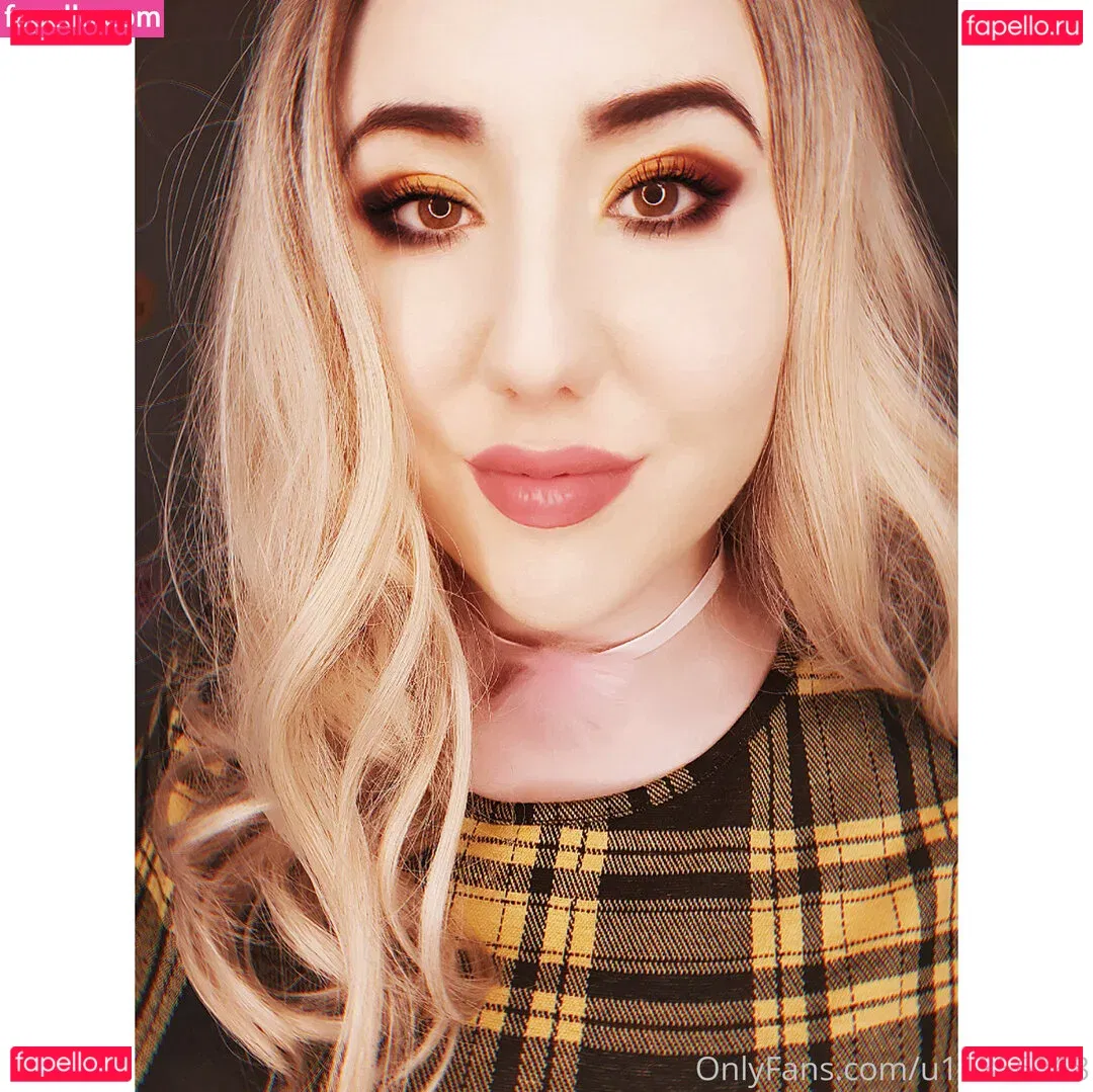 gothickitti Onlyfans Photo Gallery 