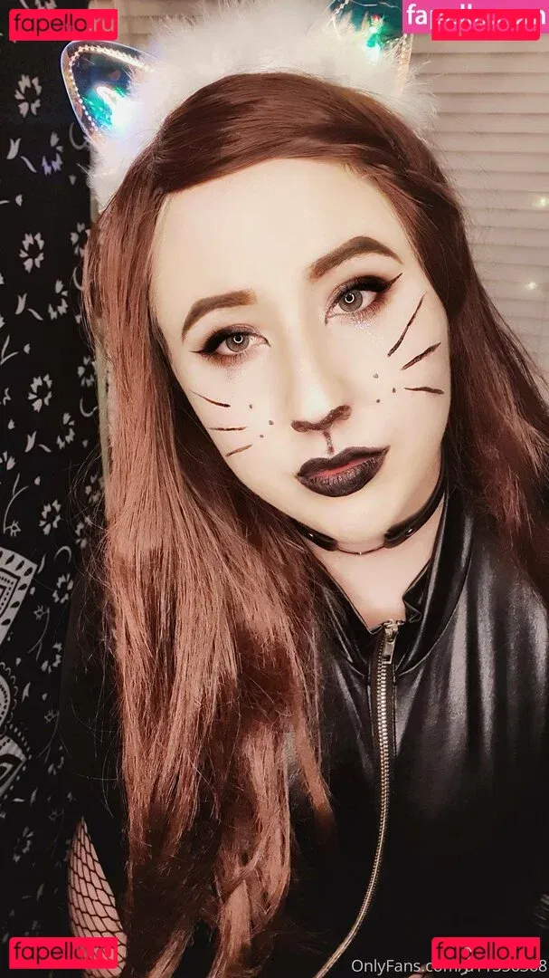 gothickitti Onlyfans Photo Gallery 