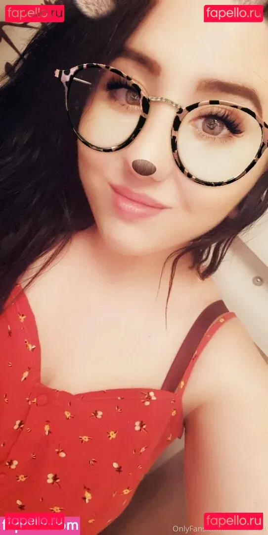 gothickitti Onlyfans Photo Gallery 