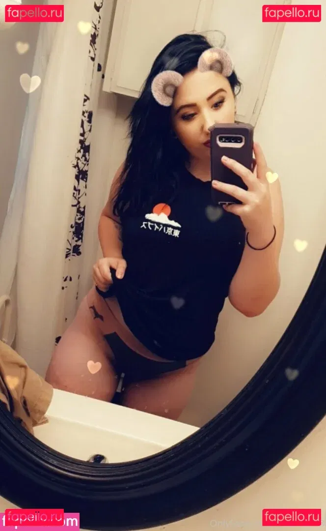 gothickitti Onlyfans Photo Gallery 