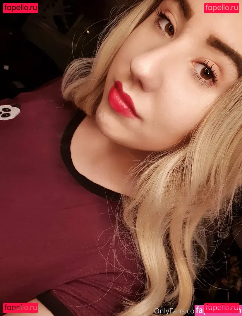 gothickitti Onlyfans Photo Gallery 