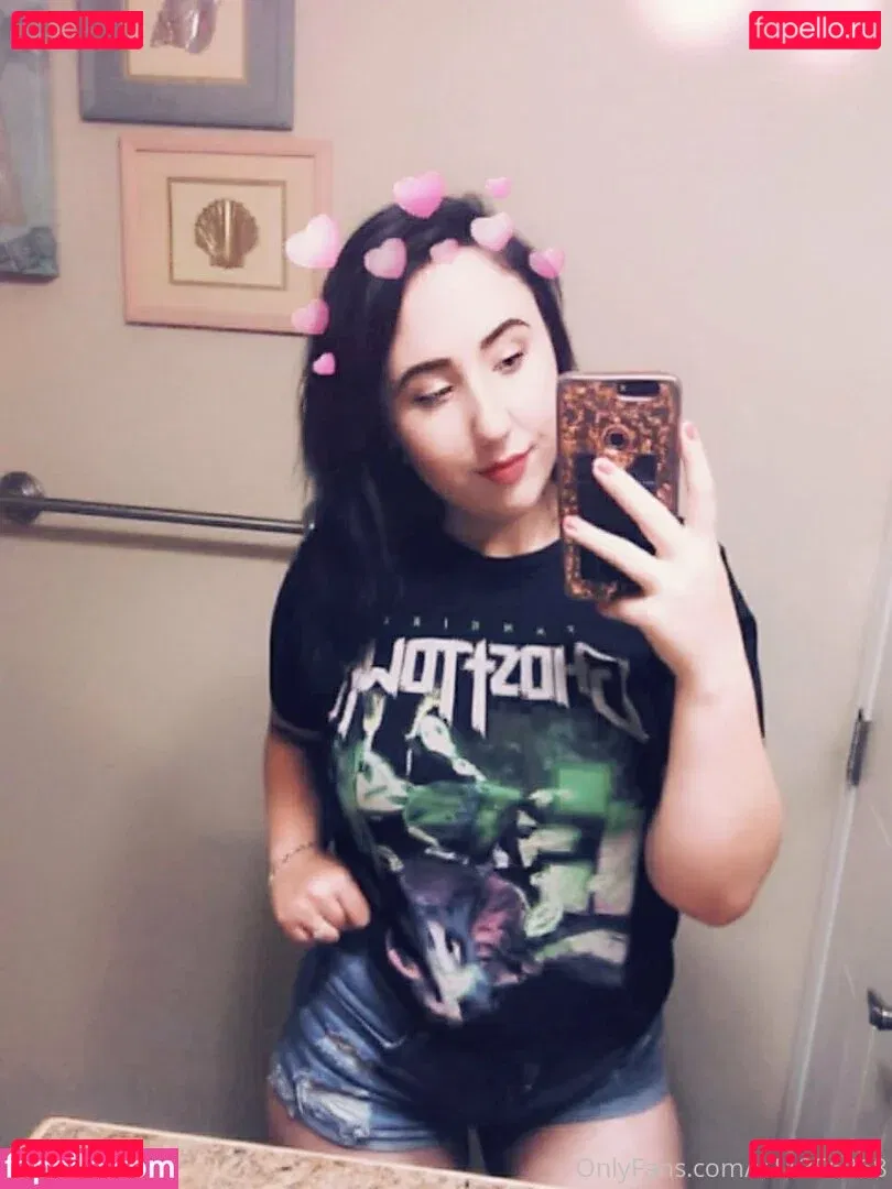 gothickitti Onlyfans Photo Gallery 