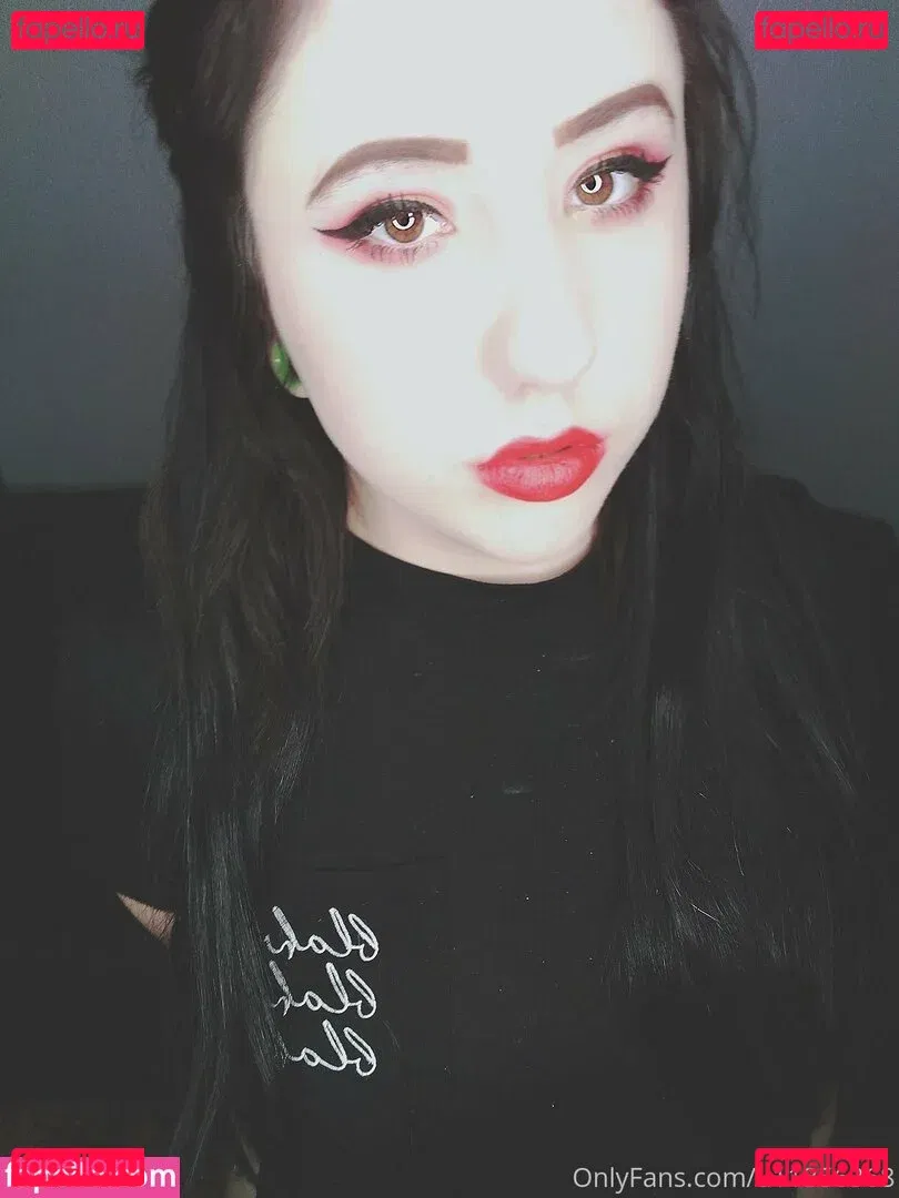 gothickitti Onlyfans Photo Gallery 