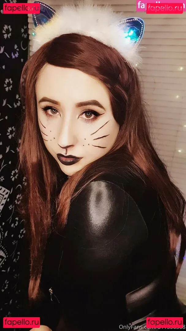 gothickitti Onlyfans Photo Gallery 