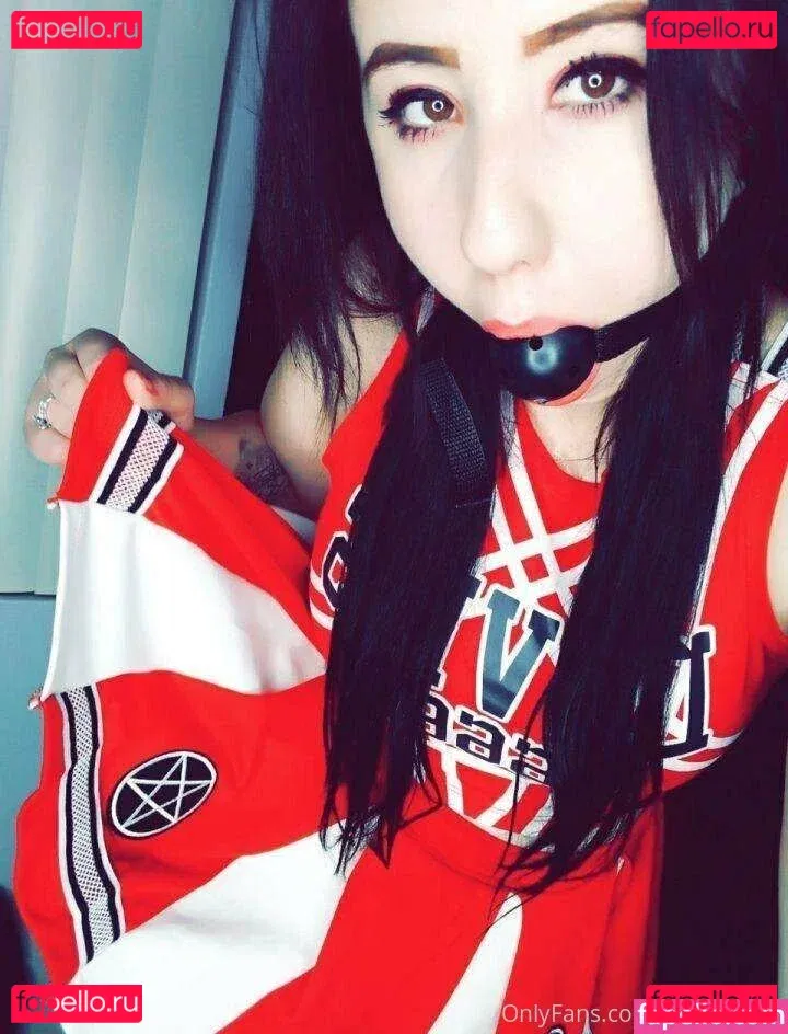 gothickitti Onlyfans Photo Gallery 