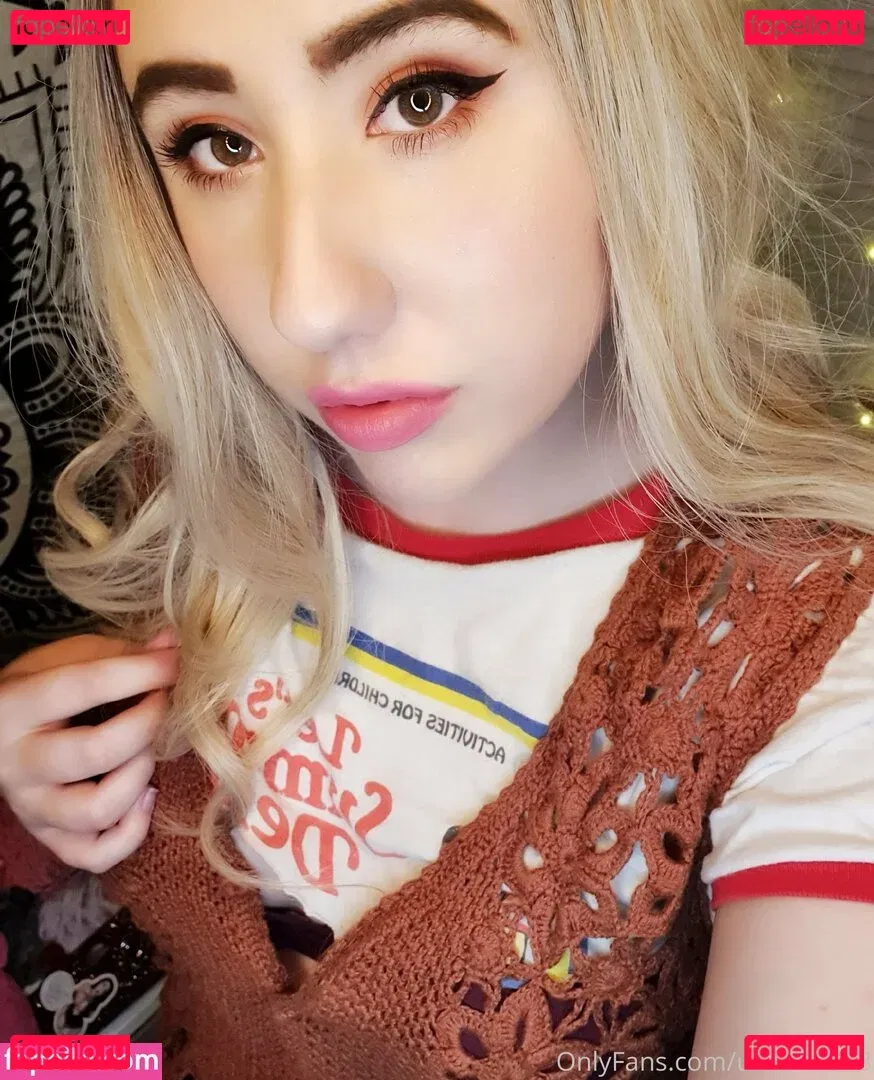 gothickitti Onlyfans Photo Gallery 