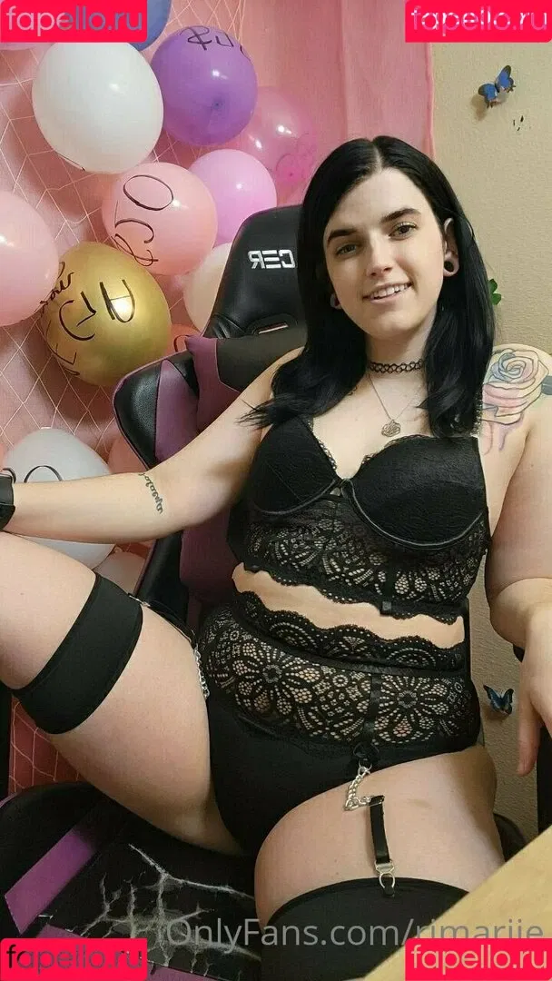 rimariie Onlyfans Photo Gallery 