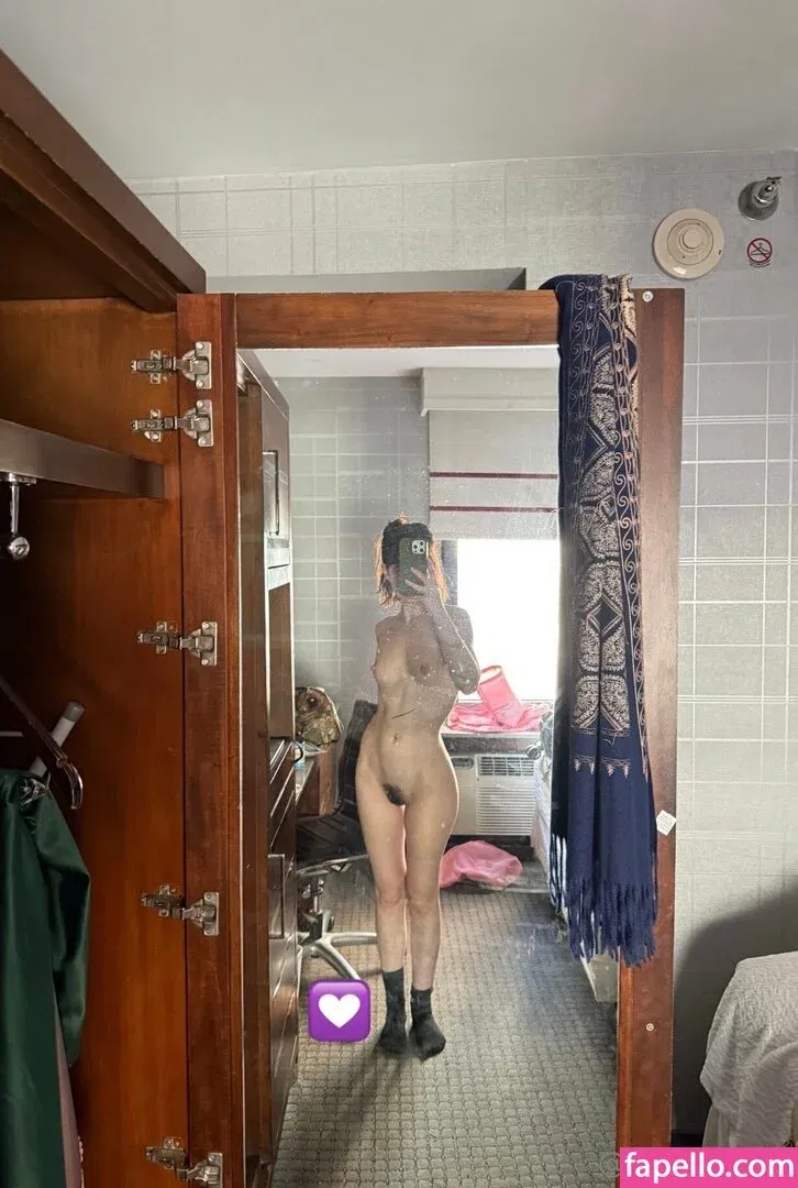 shades.of.violet Onlyfans Photo Gallery 