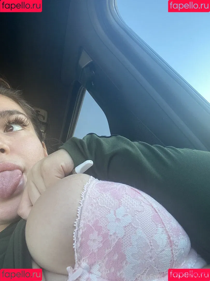 Victoryaxo Onlyfans Photo Gallery 