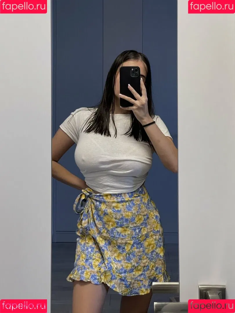 Kamilla Karieva Onlyfans Photo Gallery 