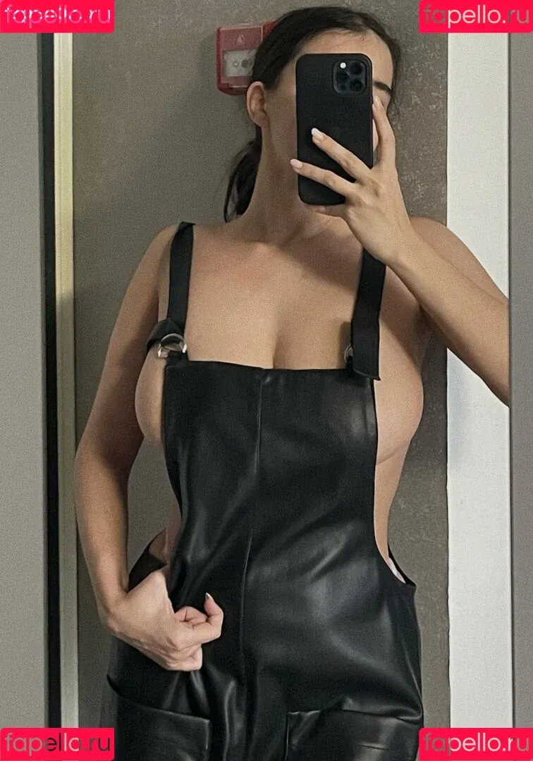 Kamilla Karieva Onlyfans Photo Gallery 