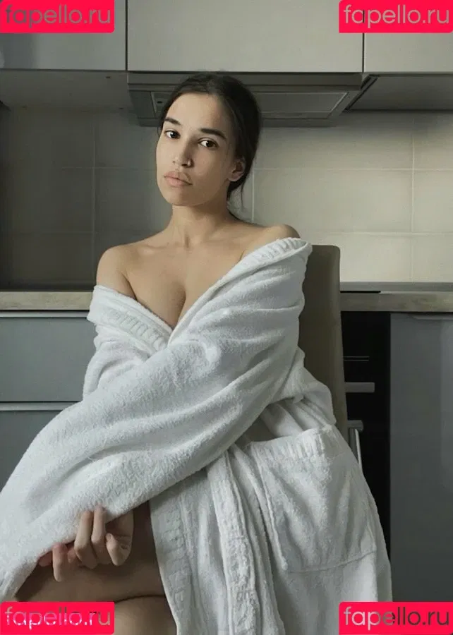 Kamilla Karieva Onlyfans Photo Gallery 