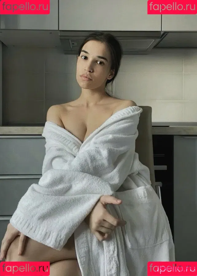 Kamilla Karieva Onlyfans Photo Gallery 