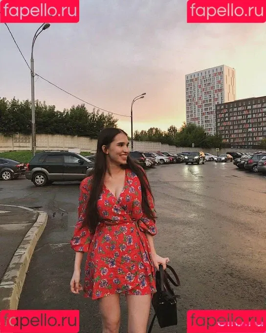 Kamilla Karieva Onlyfans Photo Gallery 