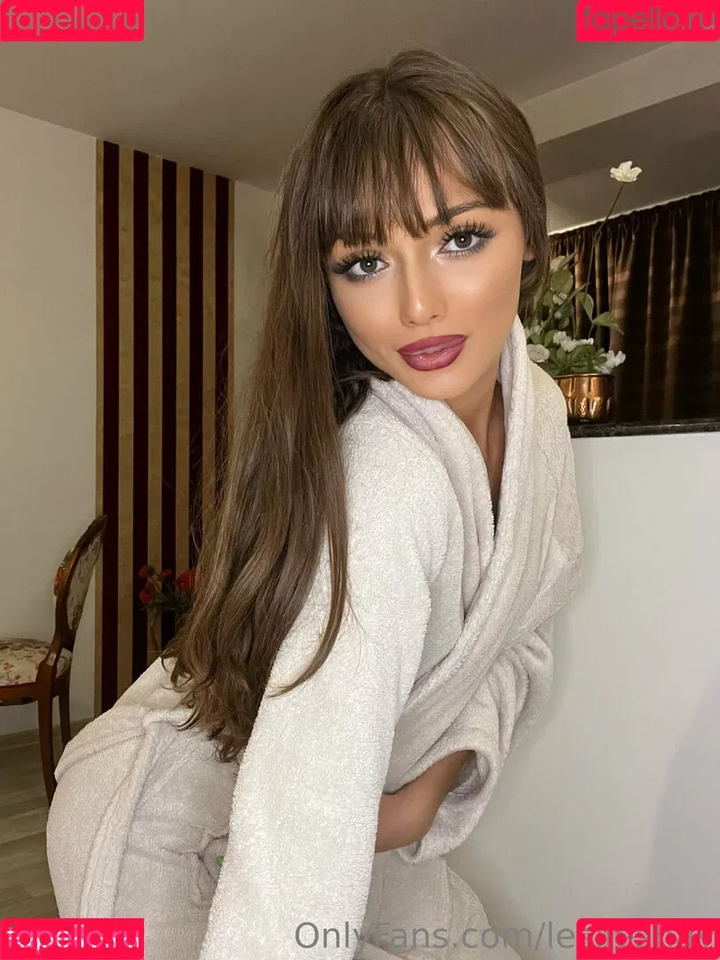 LeslieShay Onlyfans Photo Gallery 