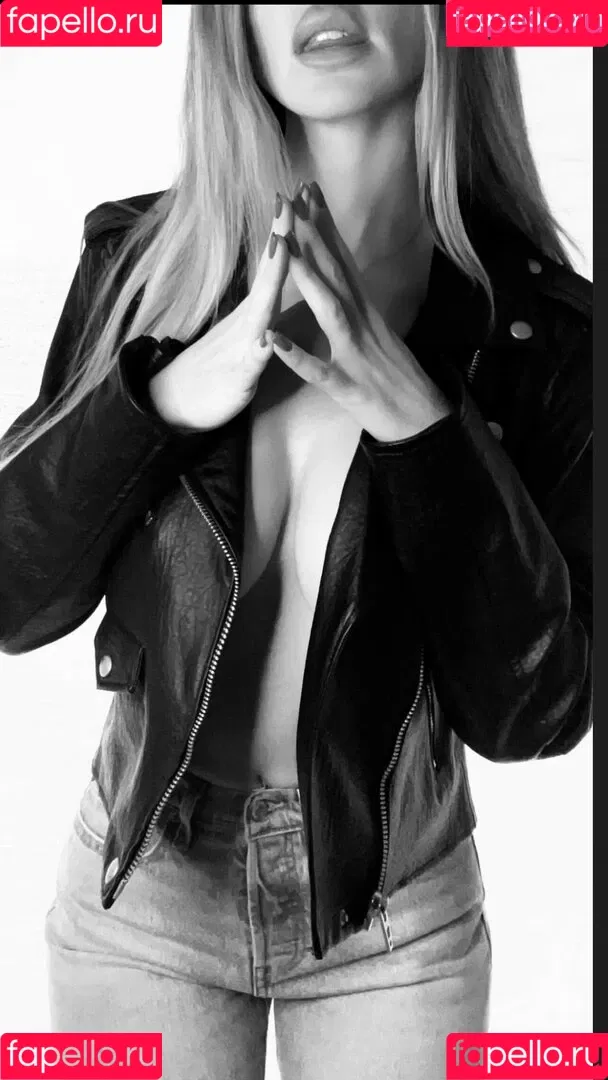 Ashley Schultz Onlyfans Photo Gallery 