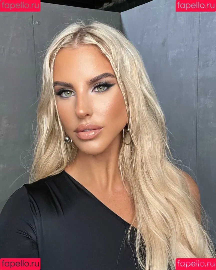 Brennah Black Onlyfans Photo Gallery 