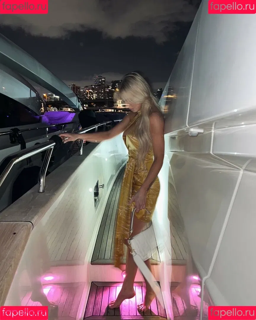 Brennah Black Onlyfans Photo Gallery 