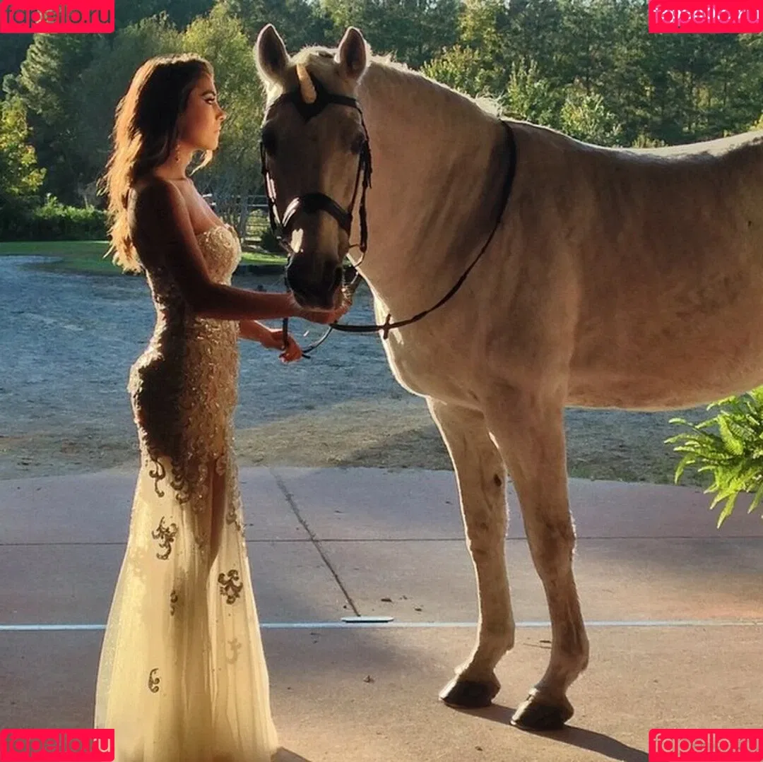 Ashton Hatchell Onlyfans Photo Gallery 