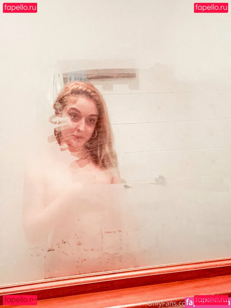 ladyluthien Onlyfans Photo Gallery 