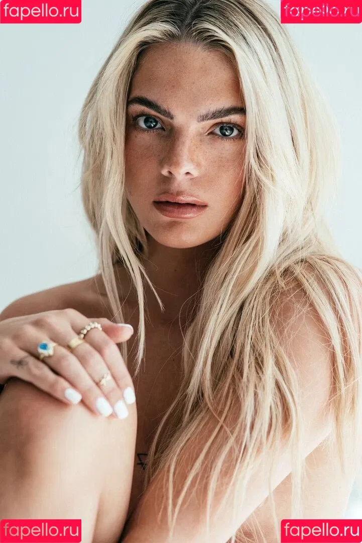 Louisa Johnson Onlyfans Photo Gallery 
