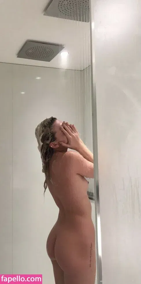 Louisa Johnson Onlyfans Photo Gallery 