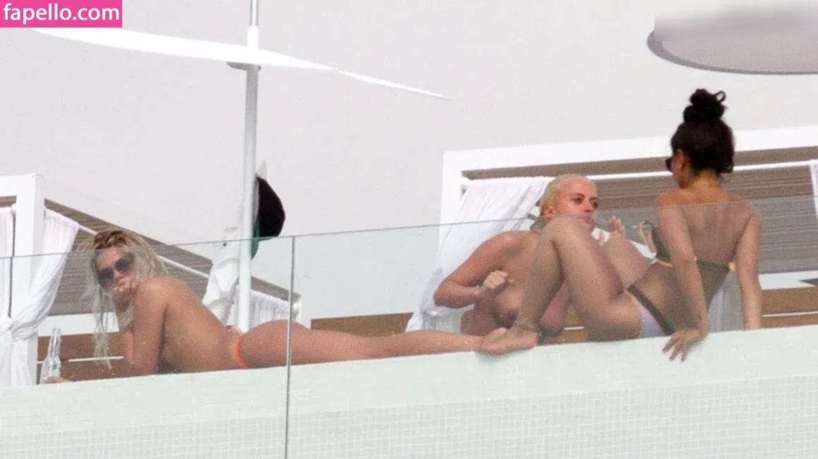 Louisa Johnson Onlyfans Photo Gallery 