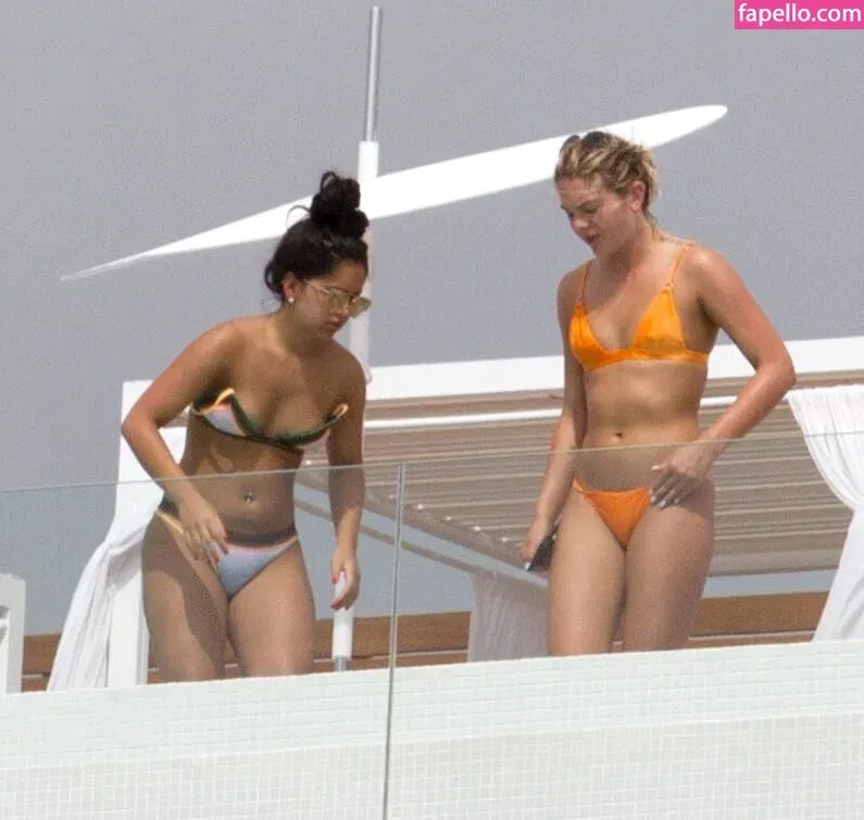 Louisa Johnson Onlyfans Photo Gallery 