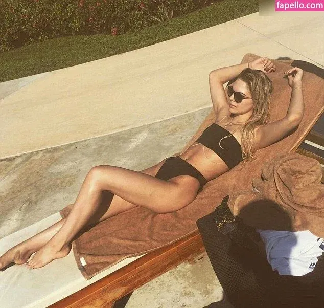 Louisa Johnson Onlyfans Photo Gallery 