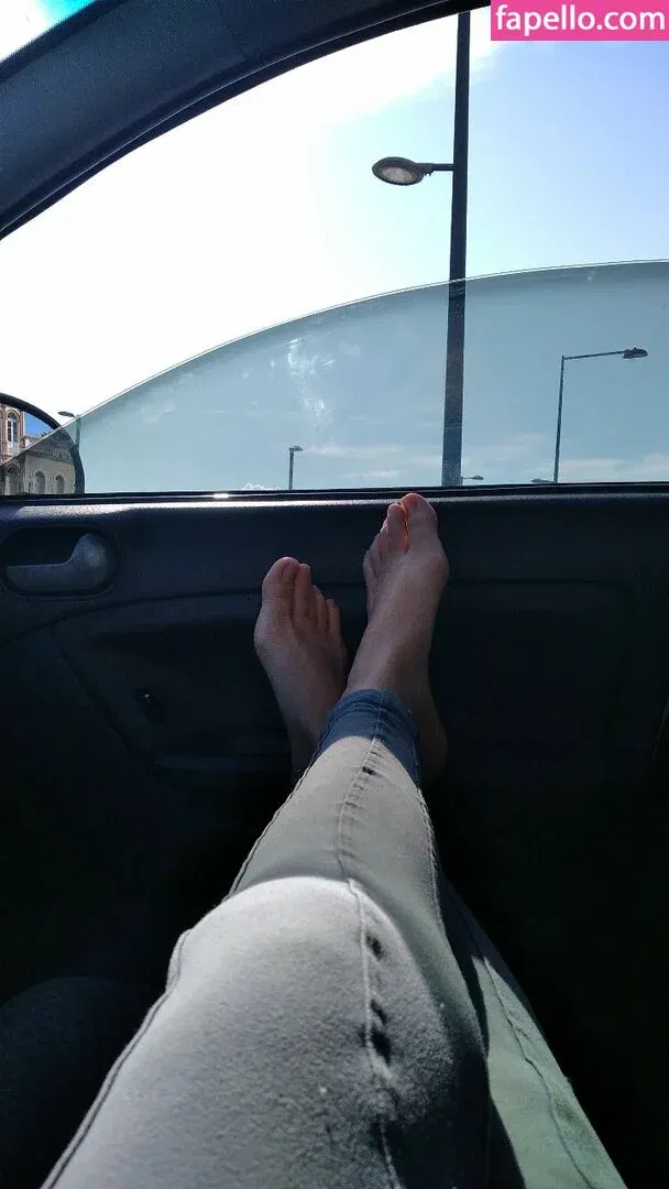 mommyphinye Onlyfans Photo Gallery 