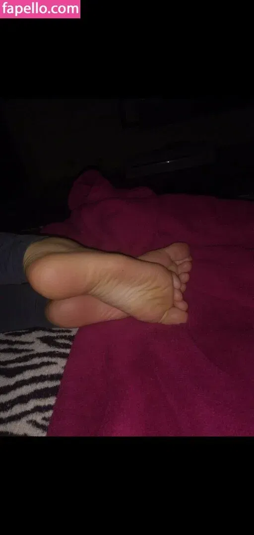 mommyphinye Onlyfans Photo Gallery 