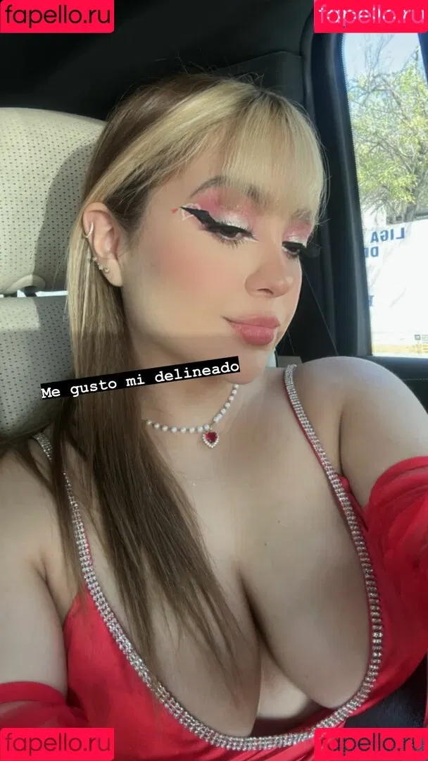 AriGameplays Onlyfans Photo Gallery 